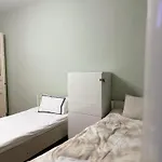 بيت شباب Nelly